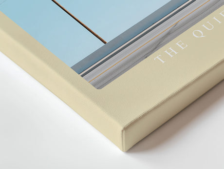 Paul Sinus Wandbild The Quiet Line minimalistisches Landschaftsmotiv mit Strommast und klarer Horizontlinie für moderne Interieurs mit architektonischer Klarheit