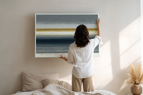 Paul Sinus Wandbild The Silent Horizon – Abstraktes Meerbild mit goldenen Linien, Symbol für Ruhe, Tiefe und endlose Weite