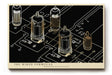 Paul Sinus Wandbild The Wired Formulas technisches Kunstwerk mit Röhren, Leiterbahnen und goldenen Linien im industriellen Stil für moderne Räume mit Tiefgang