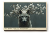Paul Sinus Wandbild The Wolf and the Blossoms Eindrucksvolles Tierporträt eines Wolfes, umgeben von zarten Blütenzweigen – Symbol für Stärke und Sanftmut.