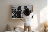 Paul Sinus Wandbild 120x80cm Vintage Strand Szene mit Surfern Schwarz Weiss Fotografie Sommer Lifestyle Wanddekoration