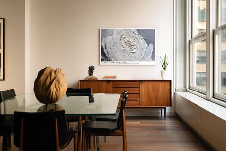 Paul Sinus Wandbild 120x80cm Weisse Rose Struktur Kunstmotiv Moderne Blumenmalerei mit plastischer Pinselstruktur und eleganter Wirkung