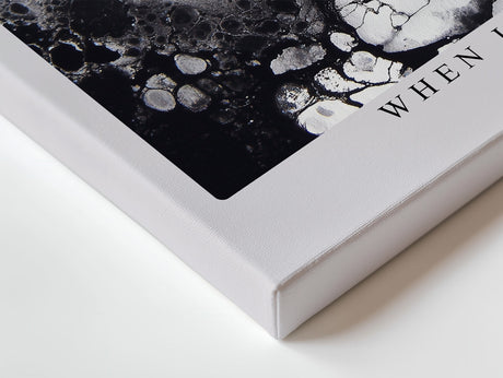 Paul Sinus Wandbild When Ink Creates Unknown Worlds abstraktes Schwarz-Weiß-Motiv mit fließenden Strukturen und Tiefenwirkung