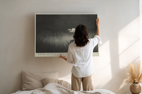Paul Sinus Wandbild Where Silence Takes Form Minimalist Heron Scene in Mist and Reflection