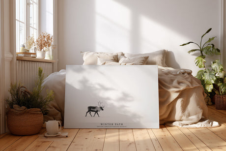 Paul Sinus Wandbild Winter Path minimalistisches Naturmotiv mit Hirsch im Schnee für moderne Wohnräume voller Ruhe und Klarheit