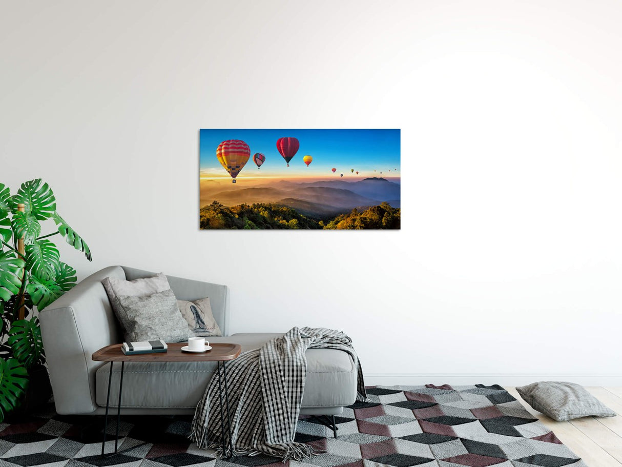 shutterstock_1033306540mSQAYIVQ0uhzv_1280x1280.jpg