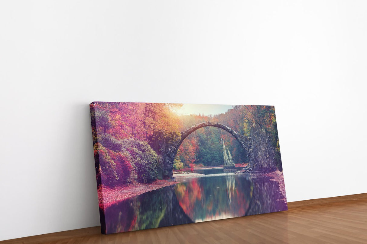 shutterstock_1055527511PhKmkrsQfD07n_1280x1280.jpg