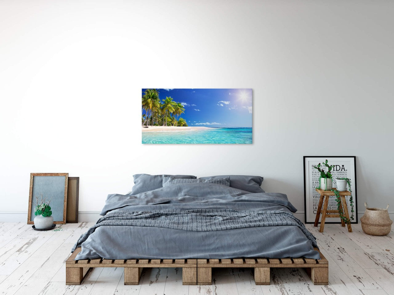 shutterstock_1084422488gQ9DXdH8kNs9R_1280x1280.jpg