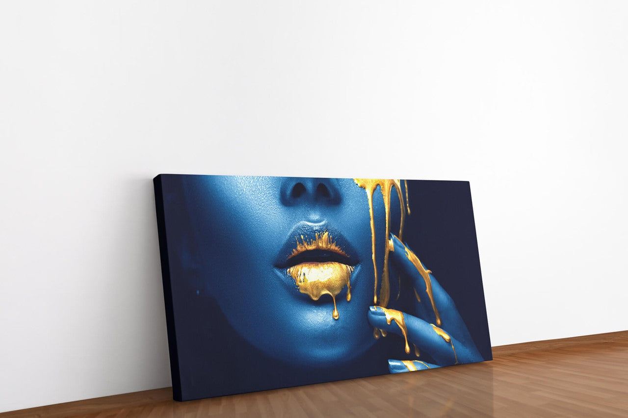 shutterstock_1259706193SzGRXKv7FK5L8_1280x1280.jpg