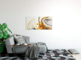 shutterstock_1299520714wrBxDHcMKWpEl_1280x1280.jpg
