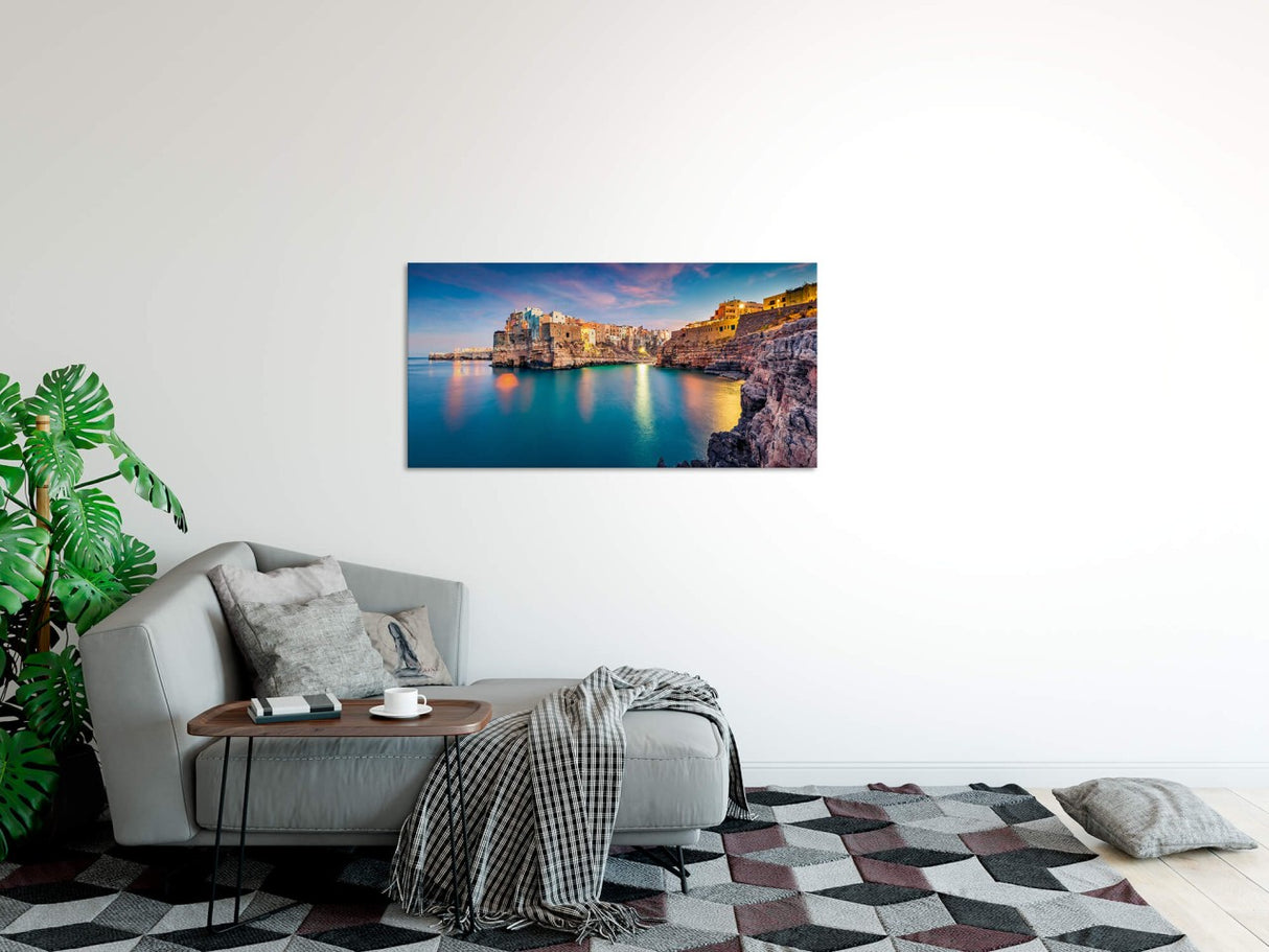 shutterstock_1372485368PndA4TIJ7RYkF_1280x1280.jpg