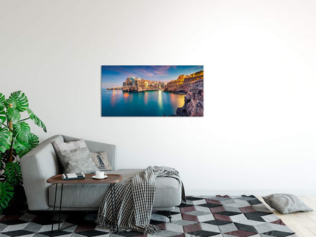shutterstock_1372485368PndA4TIJ7RYkF_1280x1280.jpg