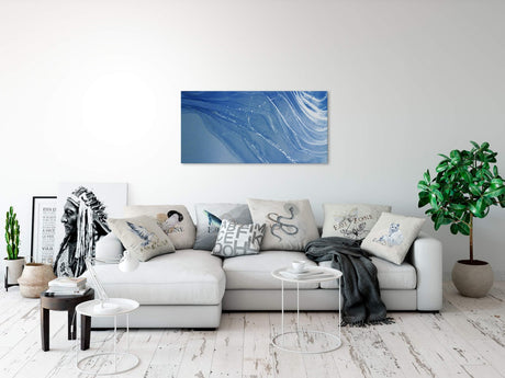 shutterstock_1555655279BzQpD3l3w0gcF_1280x1280.jpg