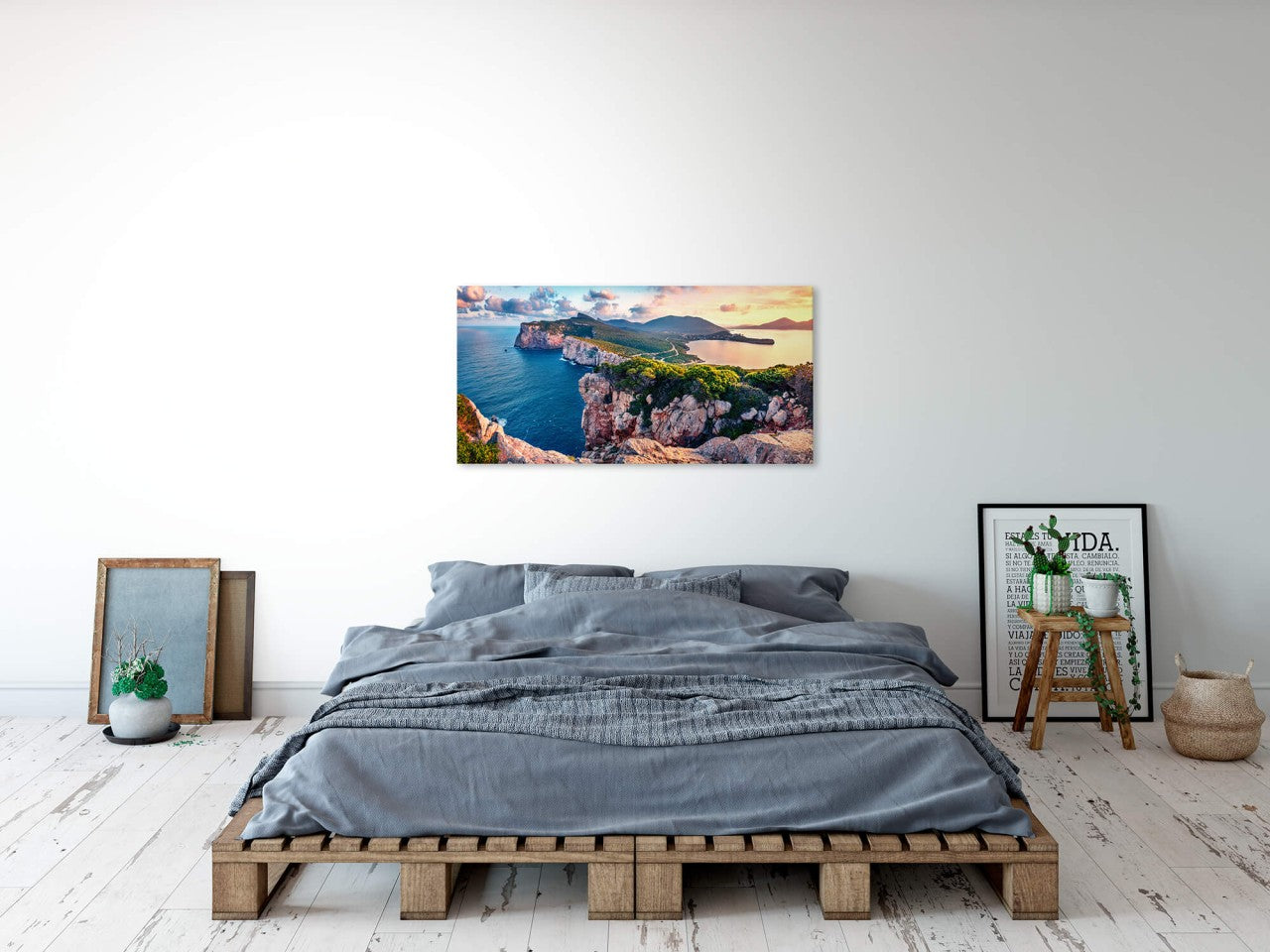 shutterstock_1697900089xA6XW2qTzIvEt_1280x1280.jpg