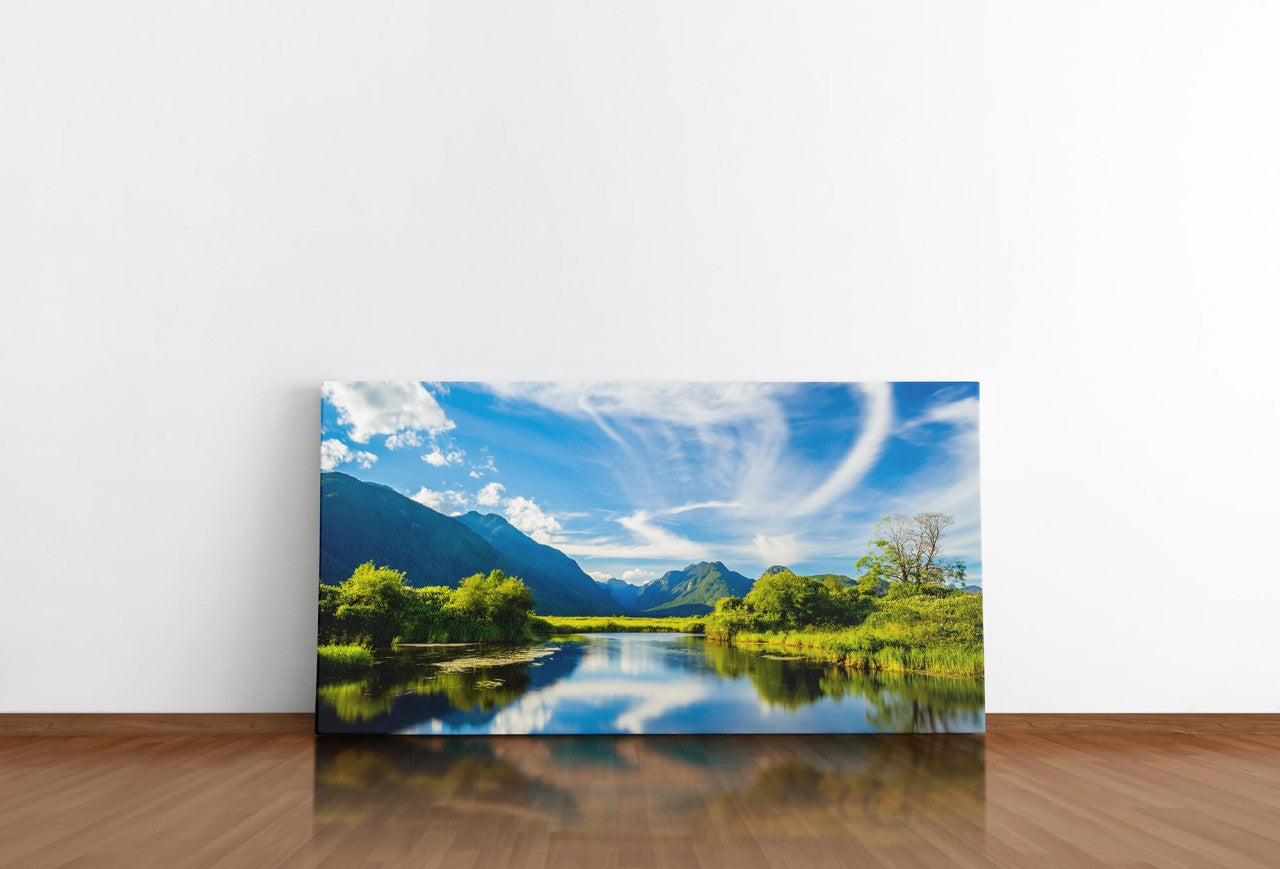 shutterstock_1706227852BH9vdb5uEQotA_1280x1280.jpg