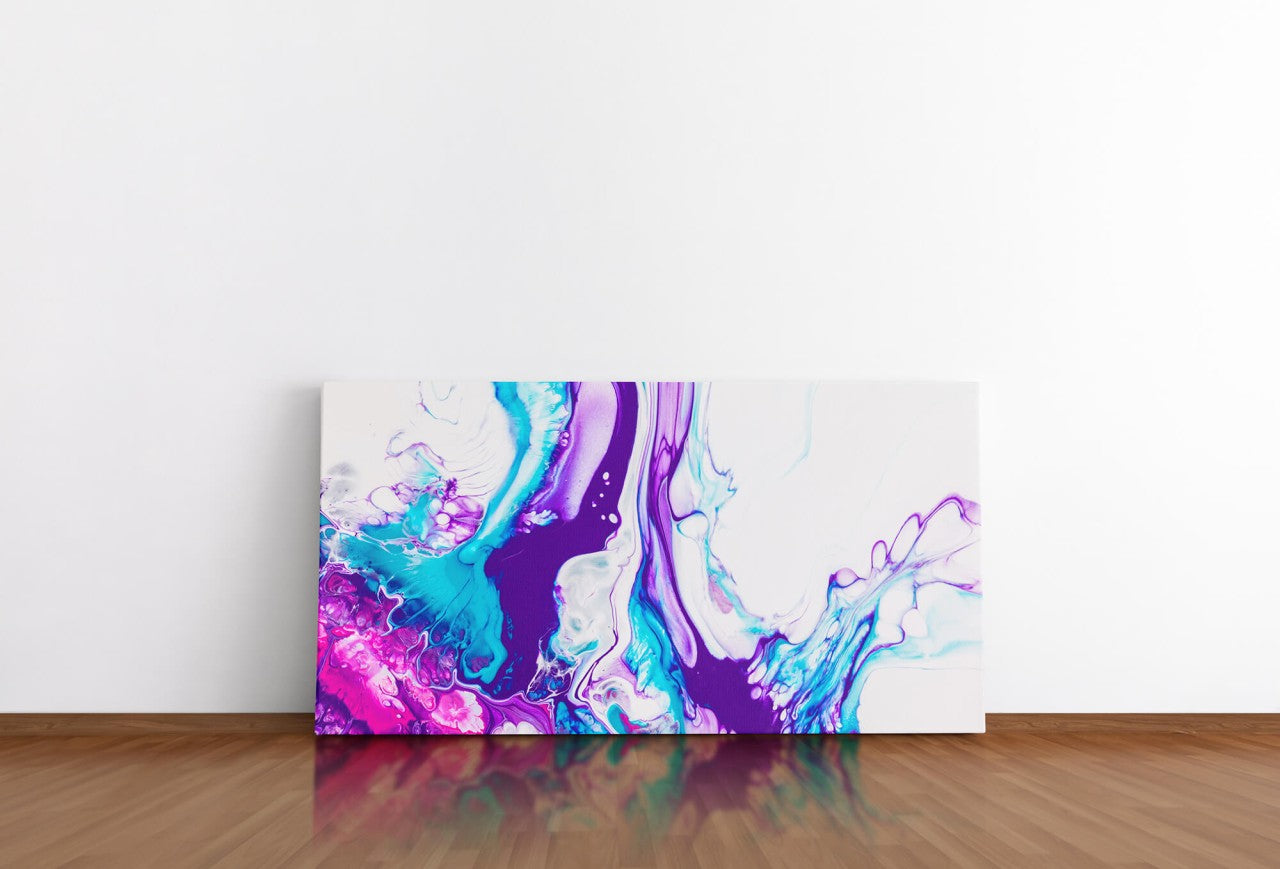 shutterstock_1833542050hCb9CuyP4BtQN_1280x1280.jpg