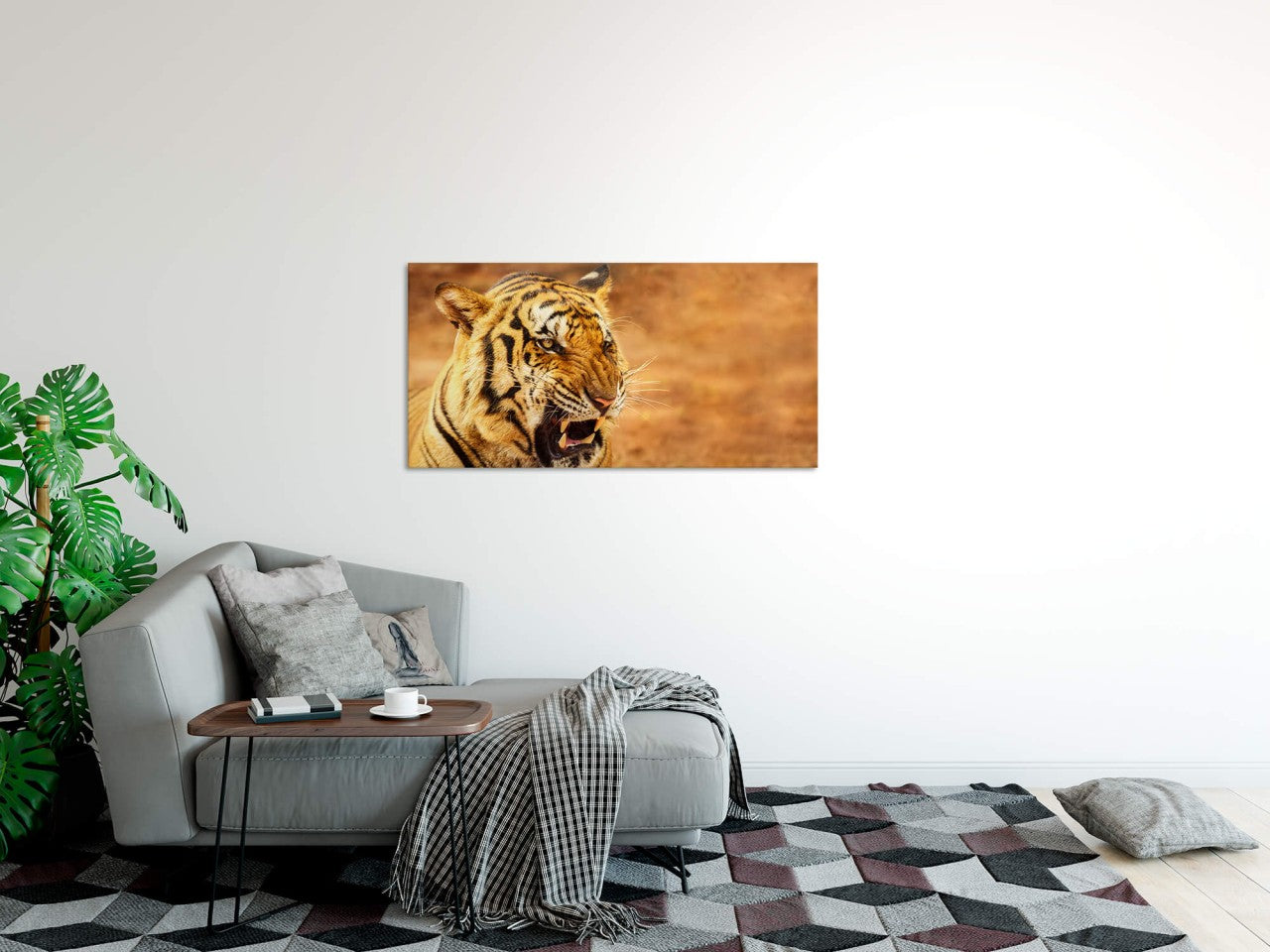 shutterstock_1938688924CifE7dbxvDkRI_1280x1280.jpg