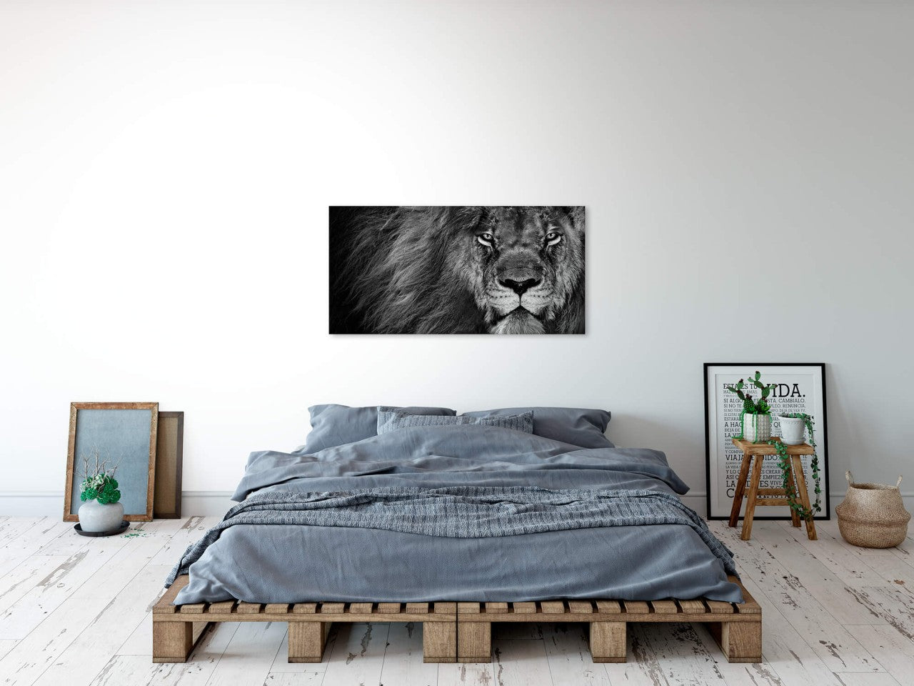 shutterstock_19443103602FV8L0Rkm7af6_1280x1280.jpg