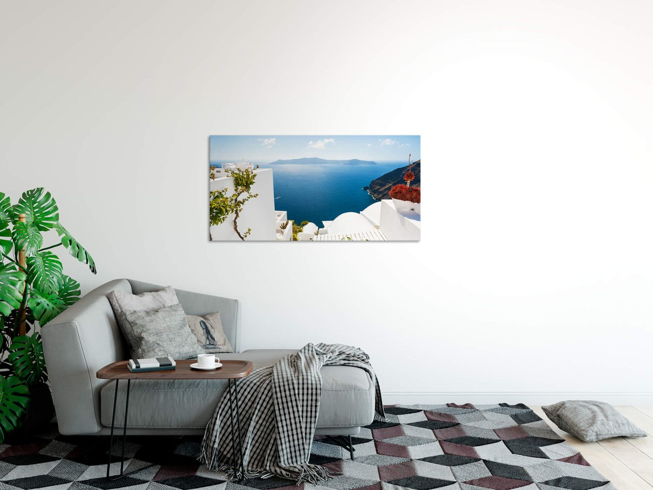 shutterstock_383148622CJSlM4vo5VNG5_1280x1280.jpg
