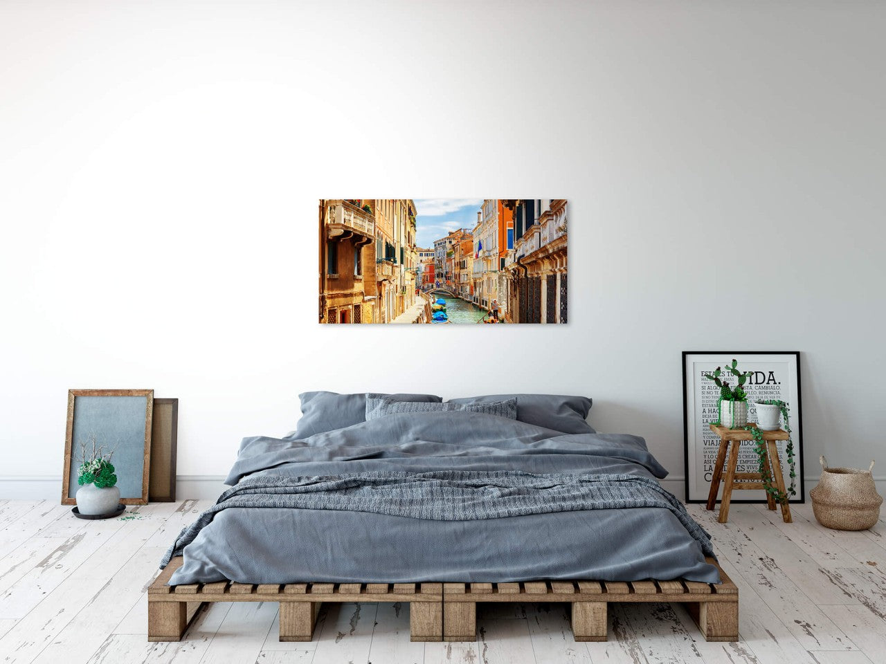 shutterstock_4032533748uyRgjde6ES9K_1280x1280.jpg