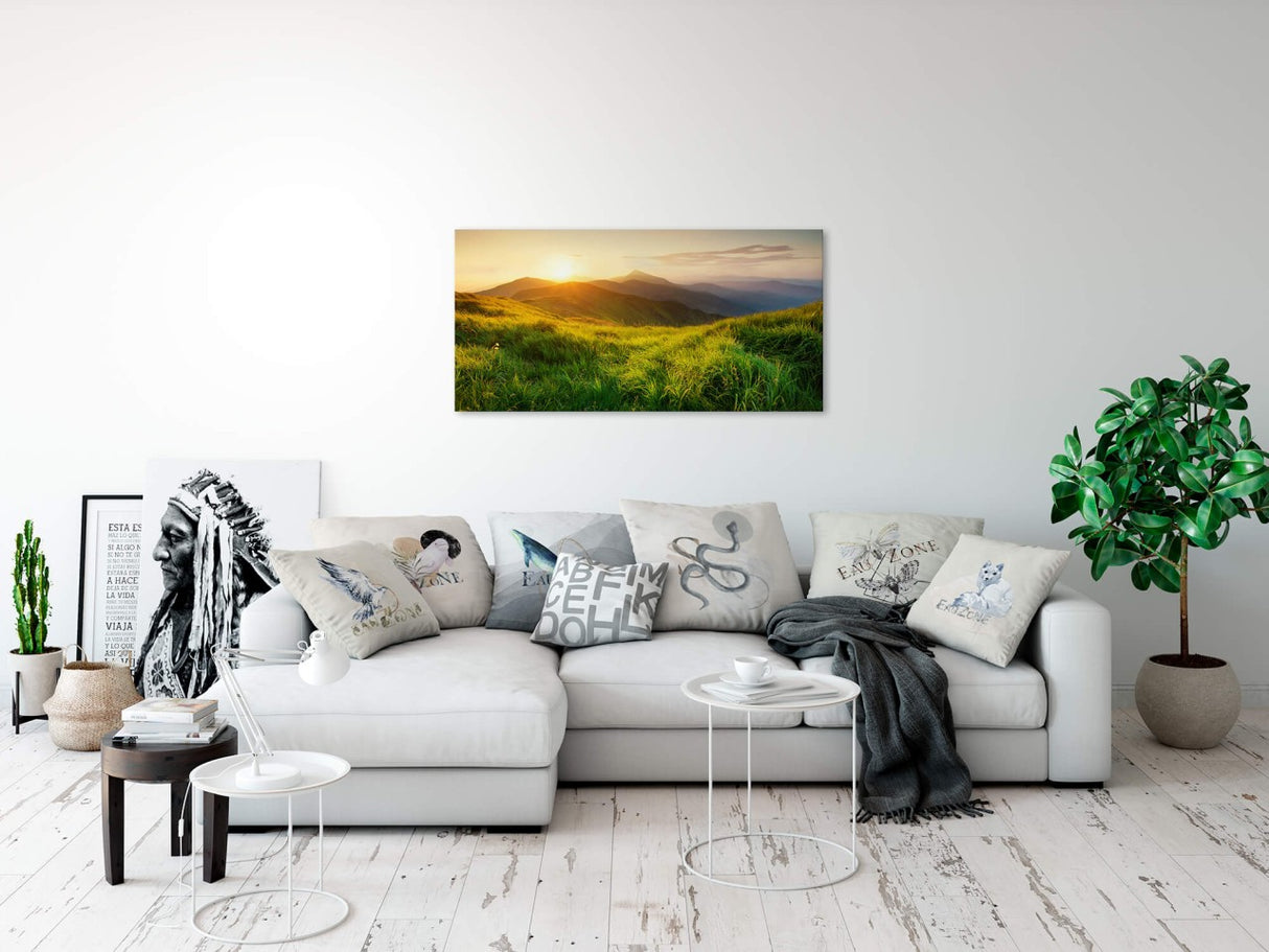 shutterstock_4070211072czcimaknvODx_1280x1280.jpg