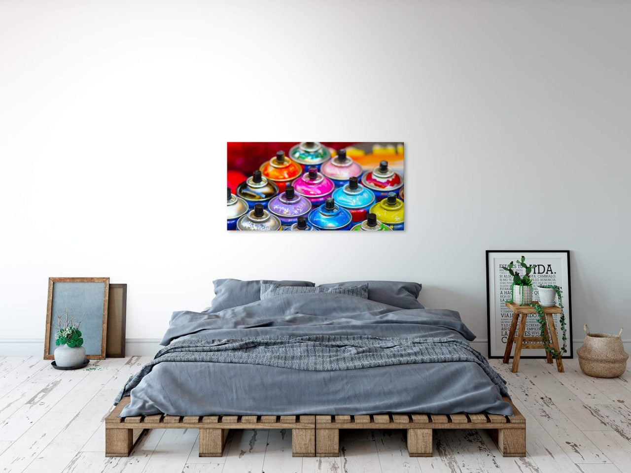 shutterstock_626804360Cp2rFJThEsZgy_1280x1280.jpg