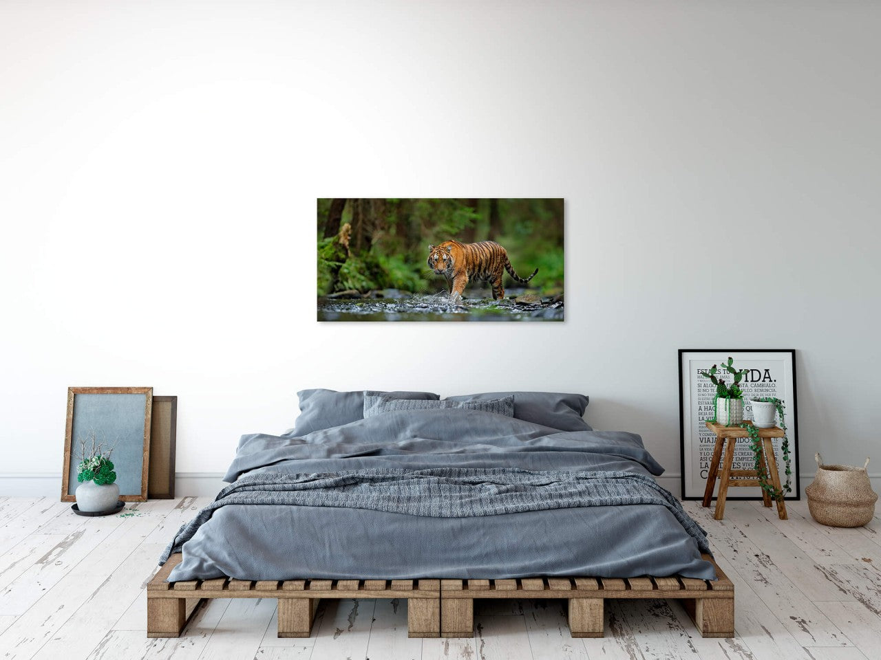 shutterstock_694592521X7V3pByzEYfyJ_1280x1280.jpg