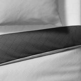 Sinus Art Bettwäsche 135x200 cm + 80x80 cm – Anthrazit & Hellgrau mit feinem Karomuster – Wende-Design – Mikrofaser – weich, atmungsaktiv, mit Reißverschluss