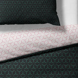 Sinus Art Bettwäsche 135x200 cm + 80x80 cm – Wendebettwäsche in Rosa & Dunkelgrün mit modernem Würfelmuster – hautfreundlich, pflegeleicht, mit Reißverschluss