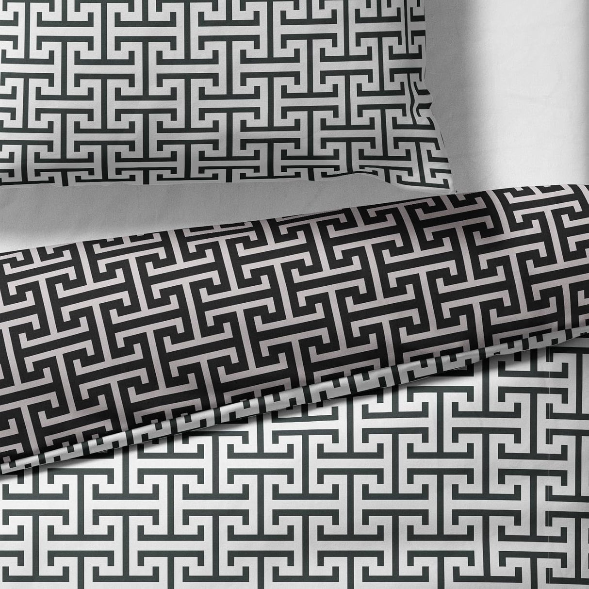 Sinus Art Mikrofaser Bettwäsche 135x200 cm + 80x80 cm – Wendedesign in Schwarz & Weiß mit modernem Labyrinthmuster, pflegeleicht & atmungsaktiv