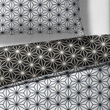 Sinus Art Mikrofaser Bettwäsche 135x200 cm + 80x80 cm – Wendedesign in Schwarz & Weiß mit sternförmigem Muster, atmungsaktiv & pflegeleicht
