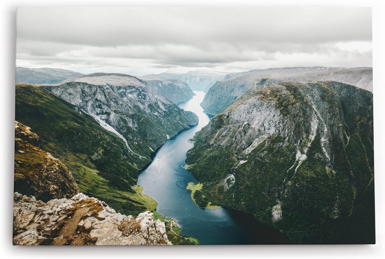 Paul Sinus Wandbild 120x80cm Naeroyfjord Norwegen Fluss Berge Natur Bucht skandinavische Landschaft