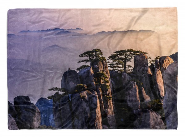 Handtuch Strandhandtuch Saunatuch Kuscheldecke mit Fotomotiv Berge Bäume Asien Natur