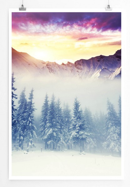 Landschaftsfotografie 60x90cm Poster Nadelwald vor Bergen