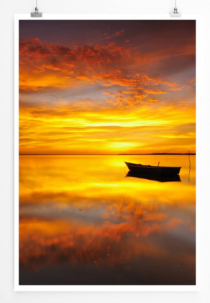 Landschaftsfotografie 60x90cm Poster Einsames Boot beim goldenen Sonnenaufgang