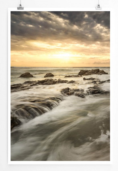 Landschaftsfotografie 60x90cm Poster Strand mit dramatischen Wellen