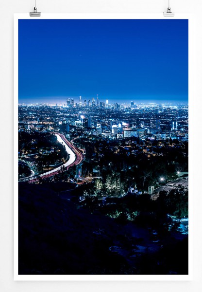 60x90cm Poster Urbane Fotografie  Los Angeles bei Nacht mit Blaufilter