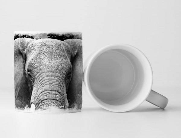 Tasse Geschenk Tierfotografie – Großer Elefanten von vorne schwarz weiß