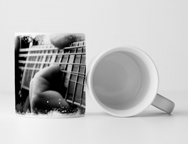 Tasse Geschenk Künstlerische Fotografie – Gitarrenriff von der Seite schwarz weiß
