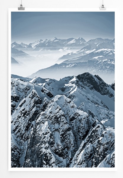 90x60cm Poster Schweizer Alpen mit Schnee und Nebel