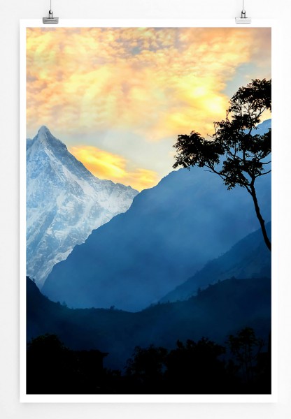 60x90cm Poster Landschaftsfotografie  Einsamer Baum im Himalayagebirge