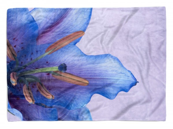 Handtuch Strandhandtuch Saunatuch Kuscheldecke mit Fotomotiv Blaue Blüte Nahauf