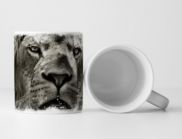 Tasse Geschenk Tierfotografie – Löwenporträt schwarz weiß