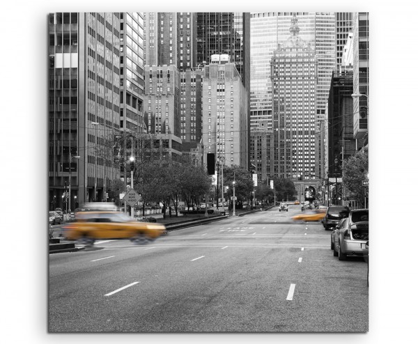 Naturfotografie – Gelbe Taxis in New York City, USA auf Leinwand