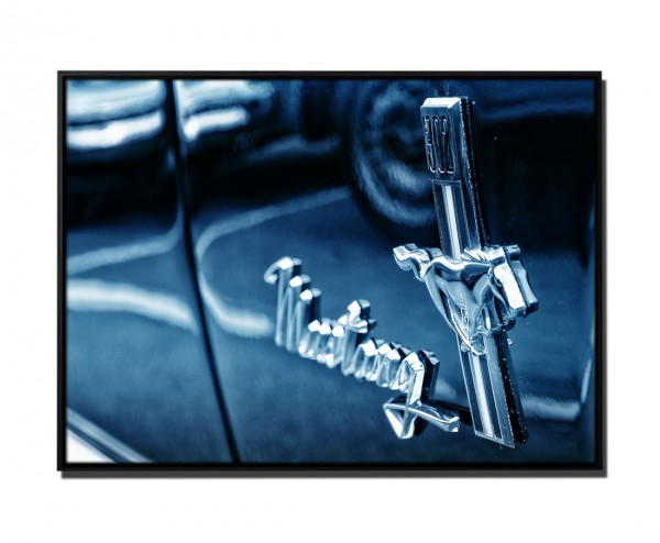 105x75cm Leinwandbild Petrol Emblem Ford Mustang Oldtimer I