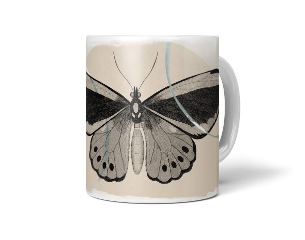 Dekorative Tasse mit schönem Motiv schwarzer Schmetterling Beige Vintage Kunstvoll
