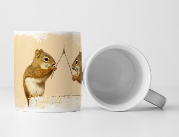 Tasse Geschenk Tierfotografie – Zwei Eichhörnchen mit Wünschelrute