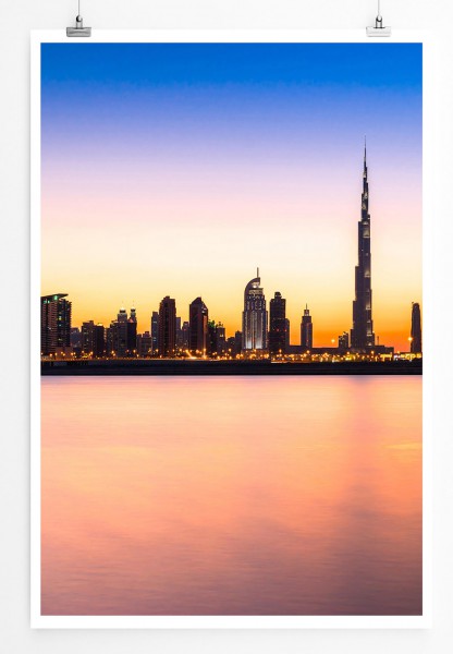 Urbane Fotografie 60x90cm Poster Skyline von Dubai bei Sonnenaufgang