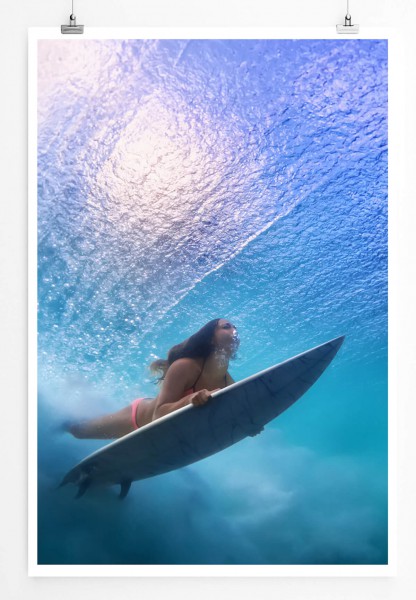 Künstlerische Fotografie  Surferin im Meer 60x90cm Poster
